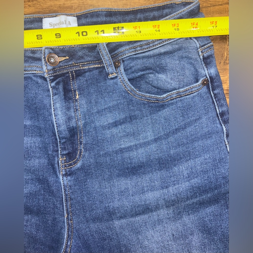 Special A High Rise Wide Leg Jeans Size 13 - Picture 5 of 9
